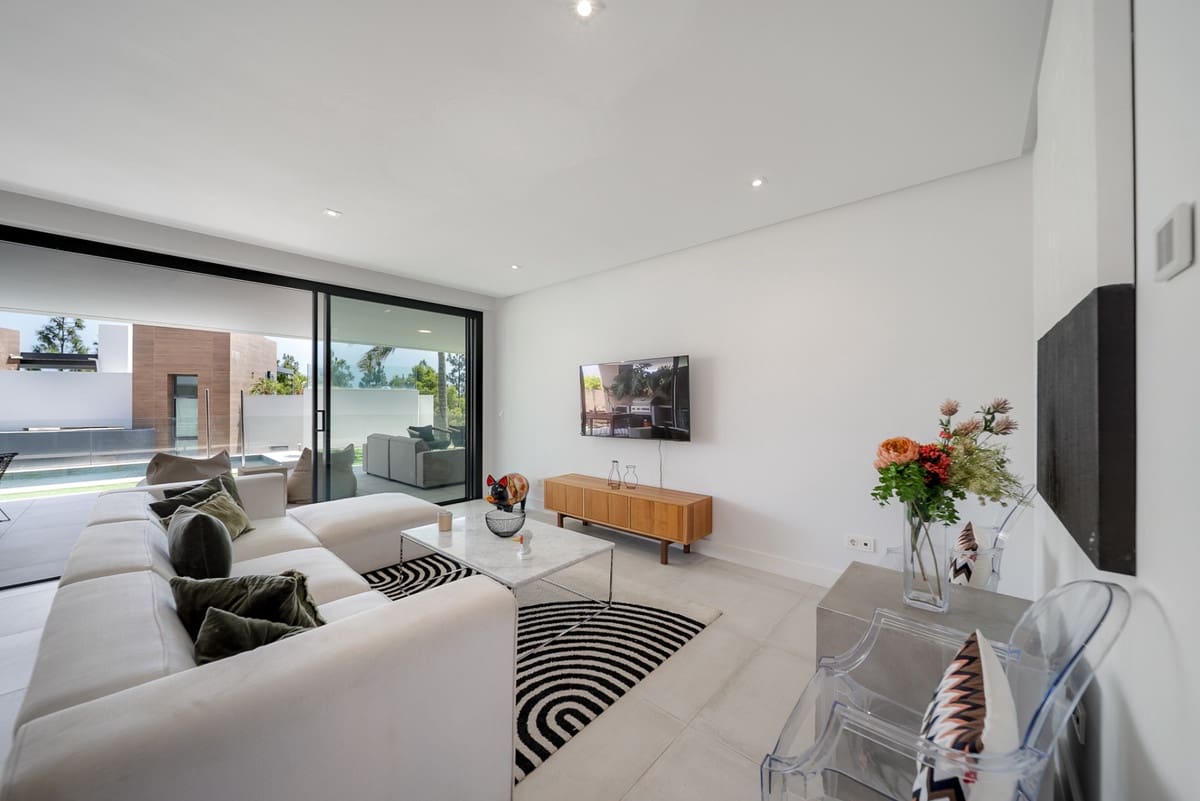 3 chambre Appartement à vendre à Cabopino - 995 000 € (Ref: 9332896)