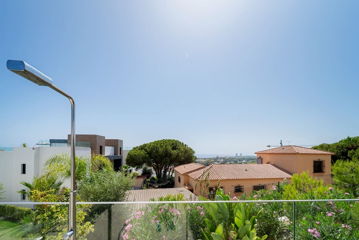 3 chambre Appartement à vendre à Cabopino - 995 000 € (Ref: 9332896)