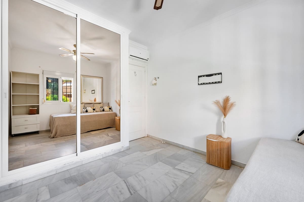 4 soverom Hus til salgs i El Rosario - € 879 000 (Ref: 9332897)