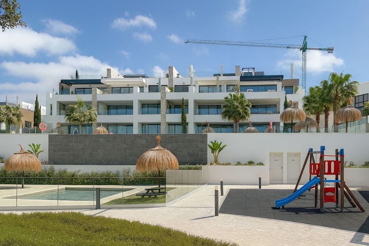 4 soverom Leilighet til salgs i Artola - € 849 000 (Ref: 9332899)