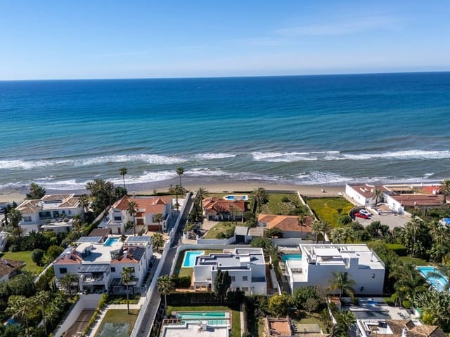 5 sypialnia Willa na sprzedaż w Marbesa, Marbella z garażem - 2 585 000 € (Ref: 9334273)