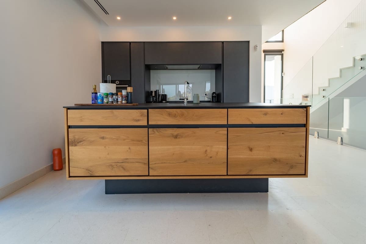 5 makuuhuone Omakotitalo myytävänä paikassa Cabopino - 1 495 000 € (Ref: 9334281)