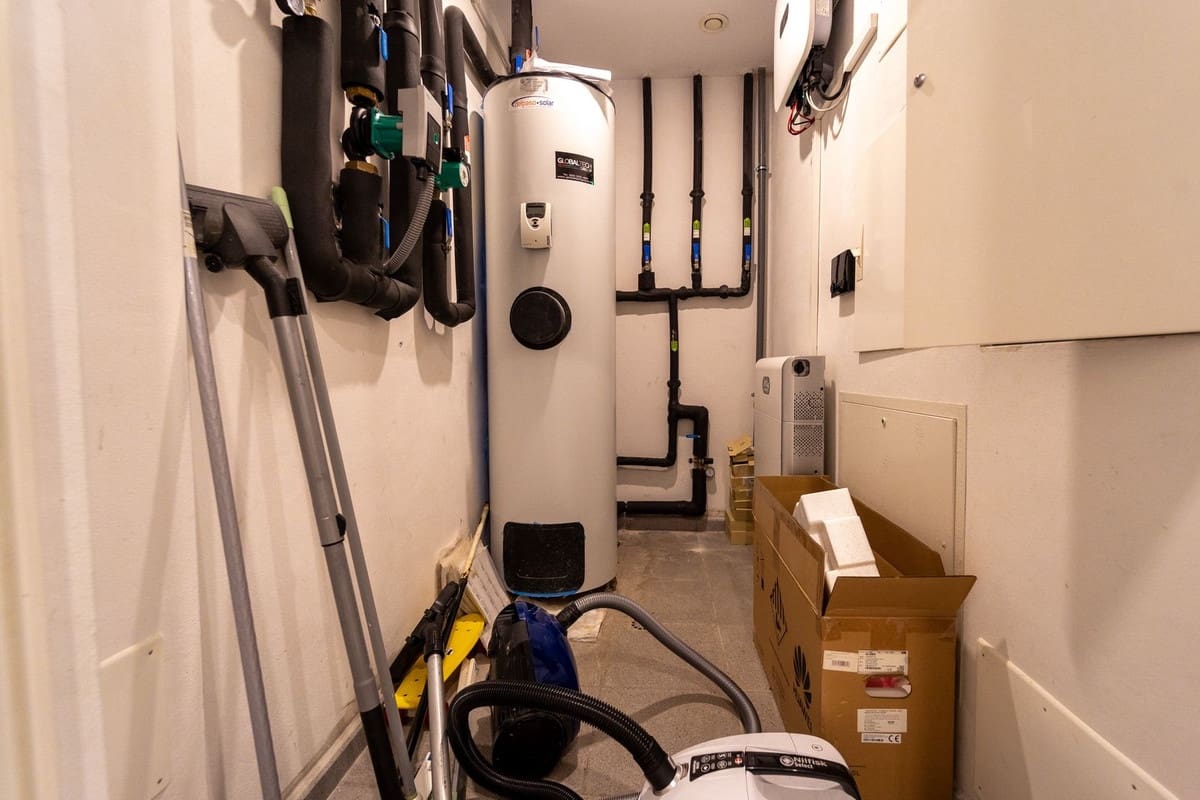 5 makuuhuone Omakotitalo myytävänä paikassa Cabopino - 1 495 000 € (Ref: 9334281)