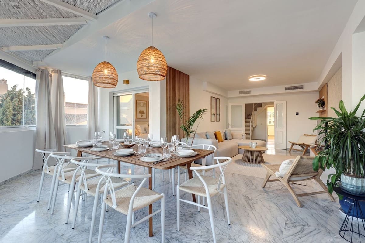 4 soveværelse Lejlighed til salg i Bahia de Marbella - € 860.000 (Ref: 9378547)