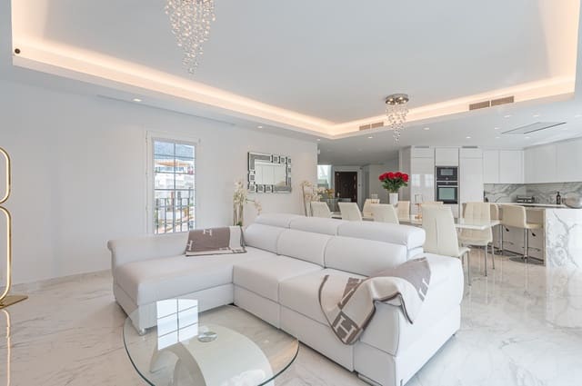 3 slaapkamer Huis te koop in Nueva Andalucia, Marbella - € 925.000 (Ref: 9382025)