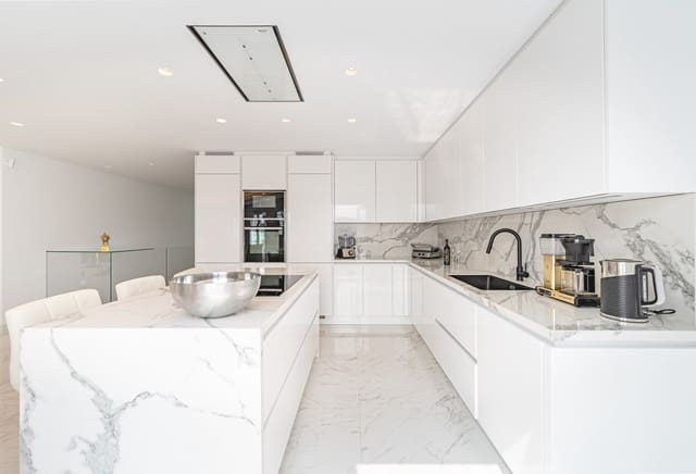 3 slaapkamer Huis te koop in Nueva Andalucia, Marbella - € 925.000 (Ref: 9382025)