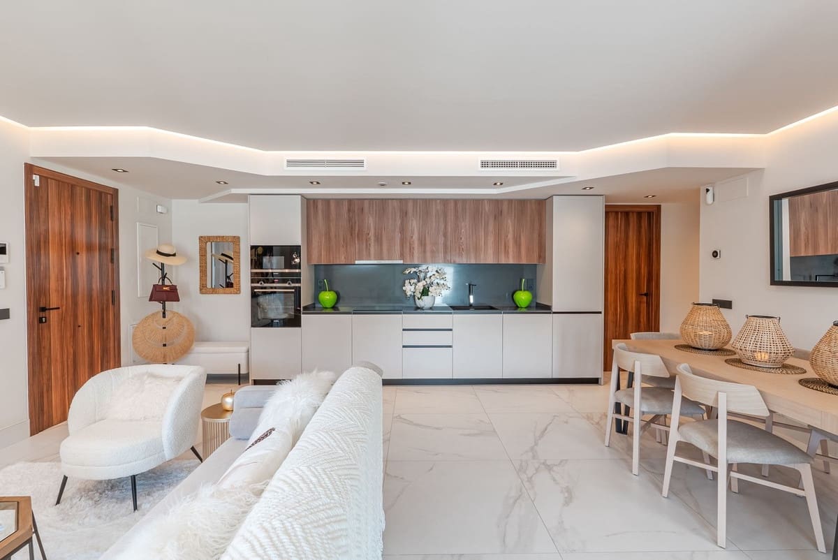 2 quarto Apartamento para venda em San Pedro de Alcantara - 775 000 € (Ref: 9411350)