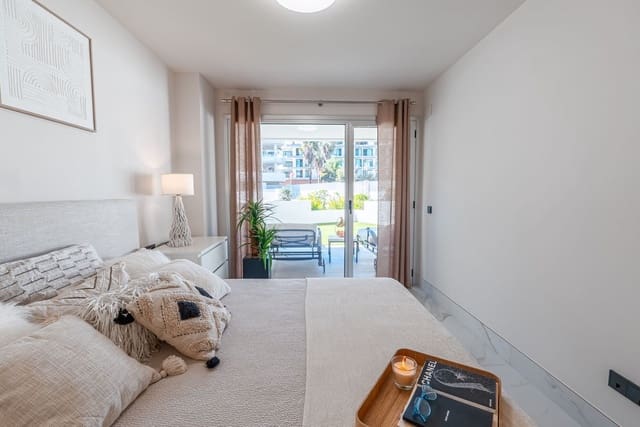 2 quarto Apartamento para venda em San Pedro de Alcantara, Marbella - 775 000 € (Ref: 9411350)