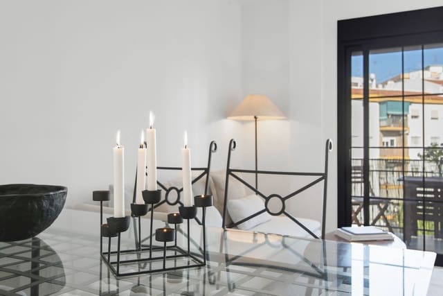 3 Zimmer Apartment zu verkaufen in Estepona - 439.000 € (Ref: 9412949)