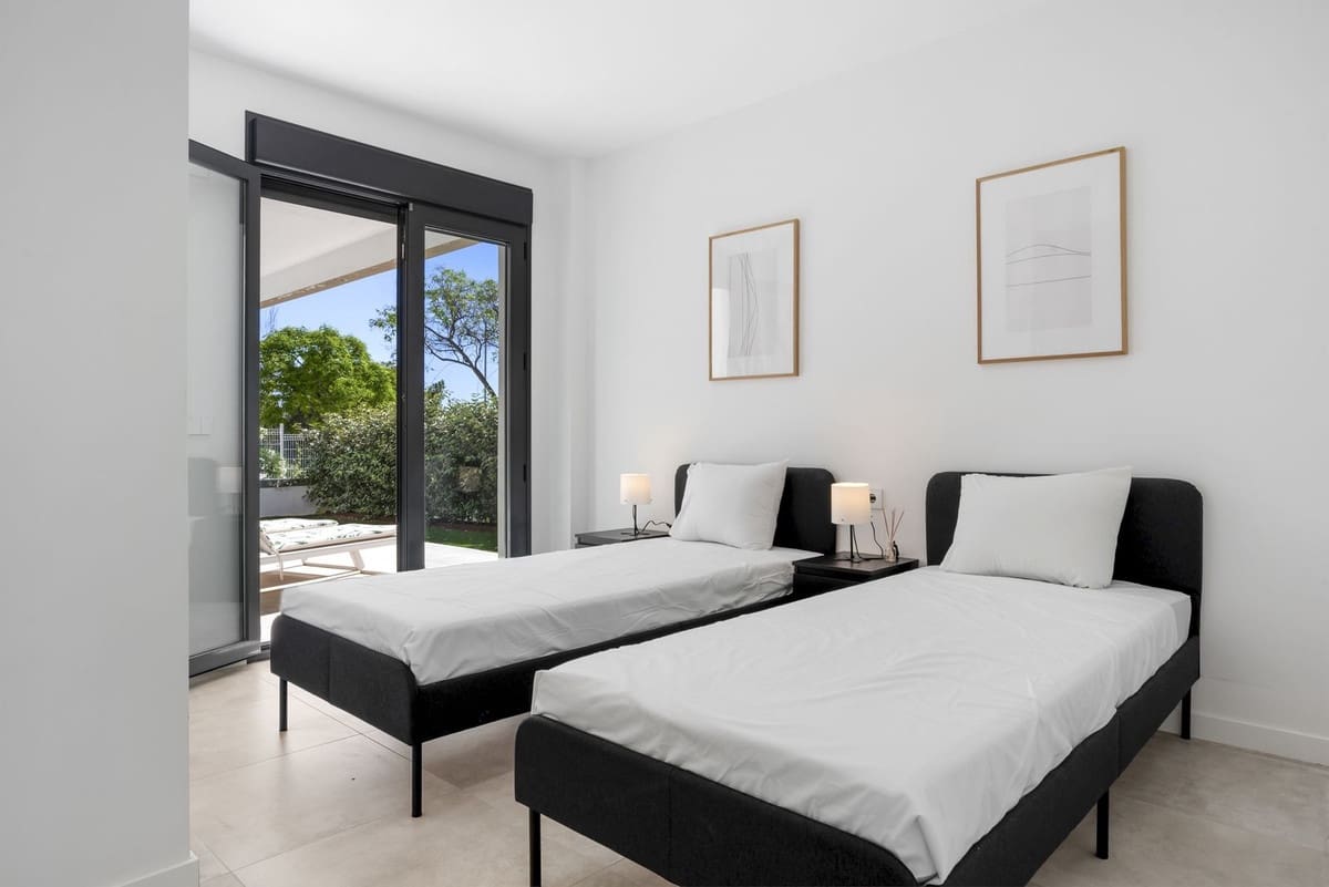 3 quarto Apartamento para venda em Estepona - 749 000 € (Ref: 9412950)