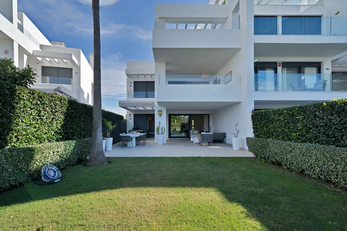 3 bedroom Apartment for sale in Atalaya-Isdabe - € 895,000 (Ref: 9412954)