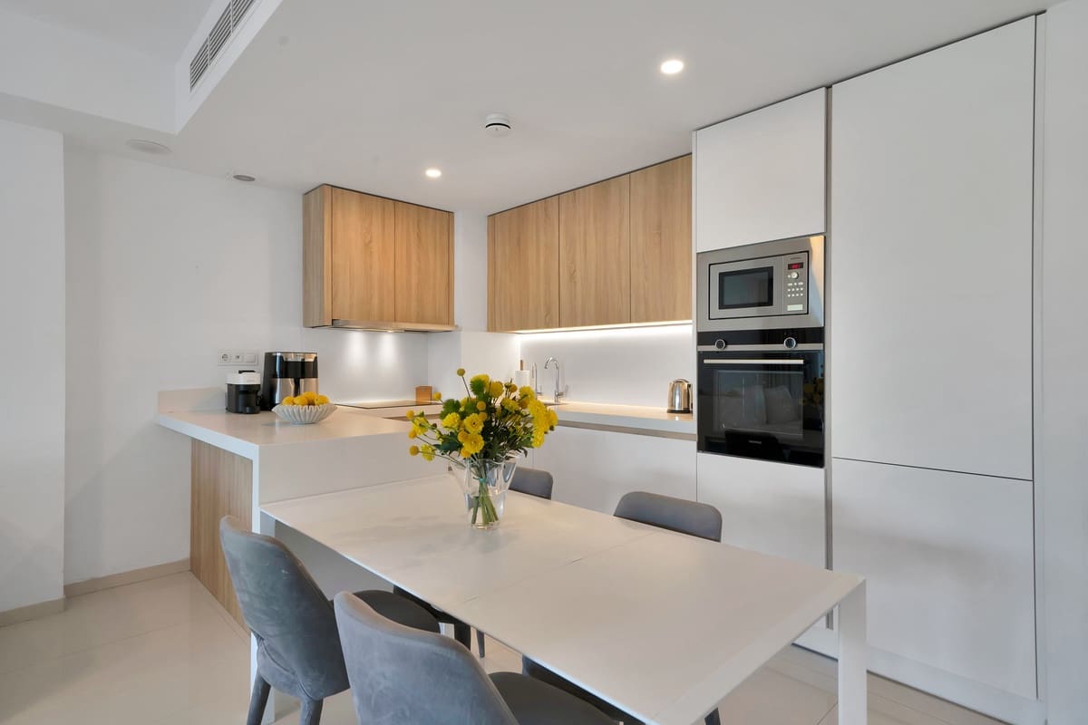 3 bedroom Apartment for sale in Atalaya-Isdabe - € 895,000 (Ref: 9412954)