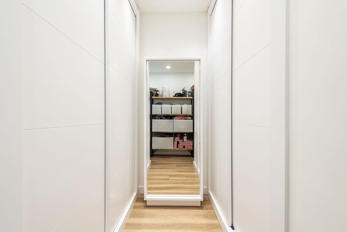 Apartamento de 3 habitaciones en Estepona en venta con garaje - 759.000 € (Ref: 9412955)