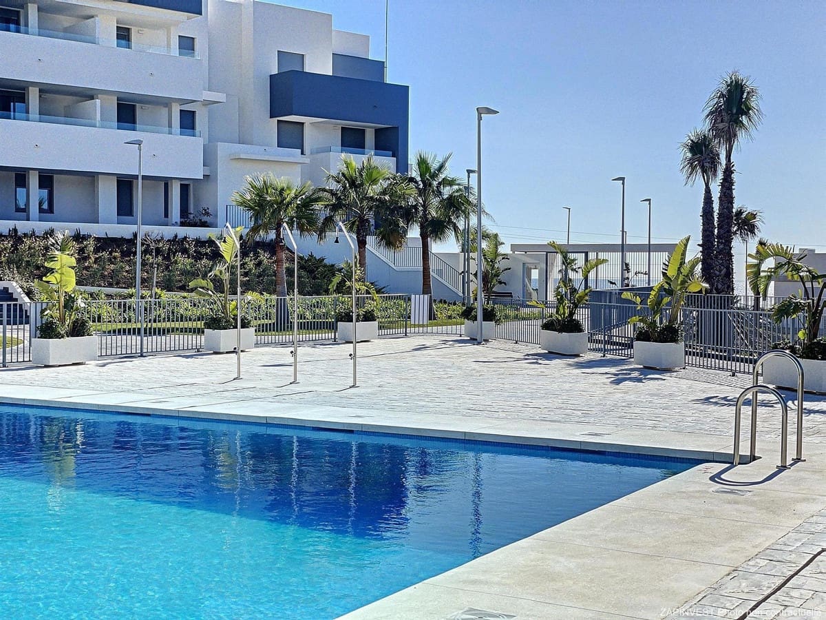 3 makuuhuone Huoneisto myytävänä paikassa Estepona - 425 000 € (Ref: 9412956)