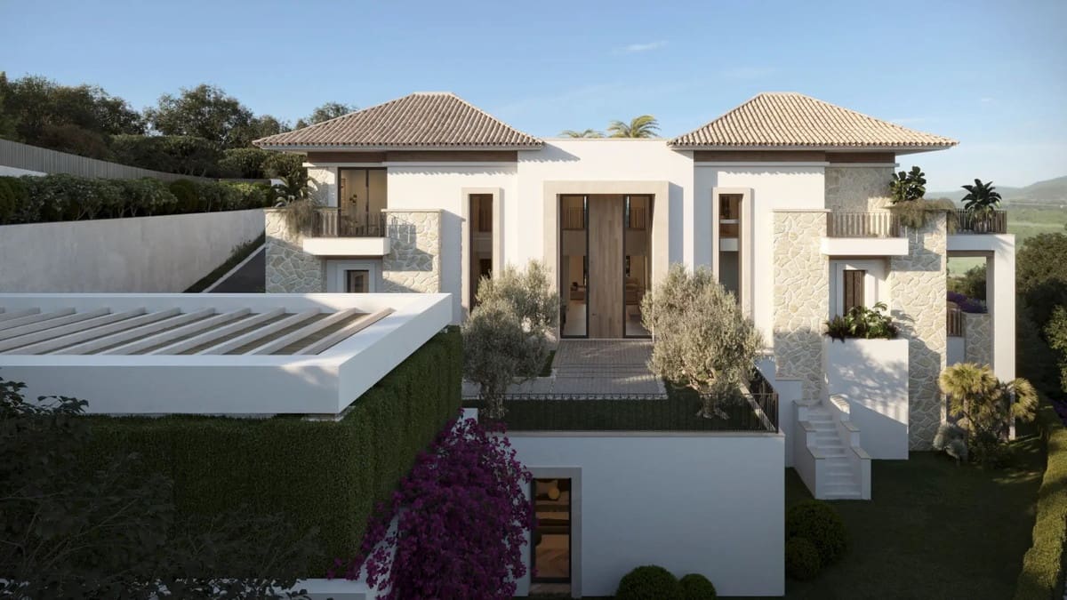 8 bedroom Villa for sale in Marbella with garage - € 18,000,000 (Ref: 9413141)