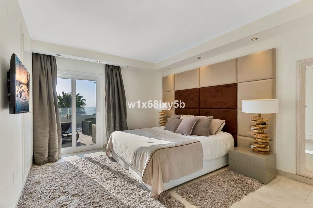 3 makuuhuone Huoneisto myytävänä paikassa Estepona - 1 995 000 € (Ref: 9413184)