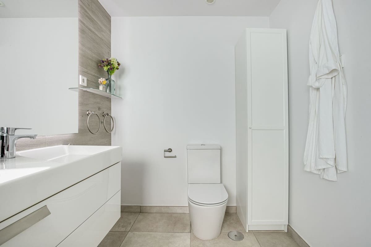 4 makuuhuone Huoneisto myytävänä paikassa Estepona mukana 
autotalli - 1 090 000 € (Ref: 9413187)