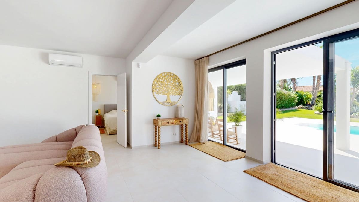 3 quarto Moradia para venda em Estepona - 1 495 000 € (Ref: 9413188)