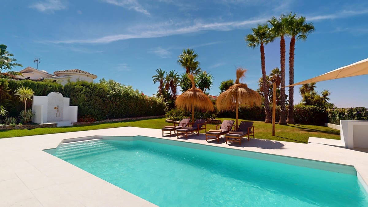 3 quarto Moradia para venda em Estepona - 1 495 000 € (Ref: 9413188)