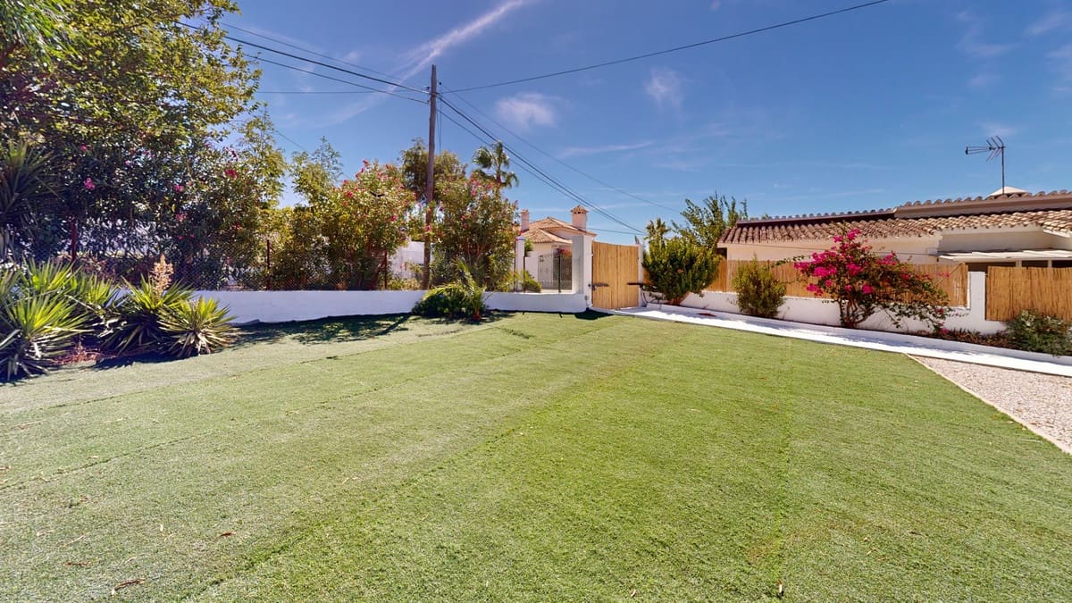 3 quarto Moradia para venda em Estepona - 1 495 000 € (Ref: 9413188)