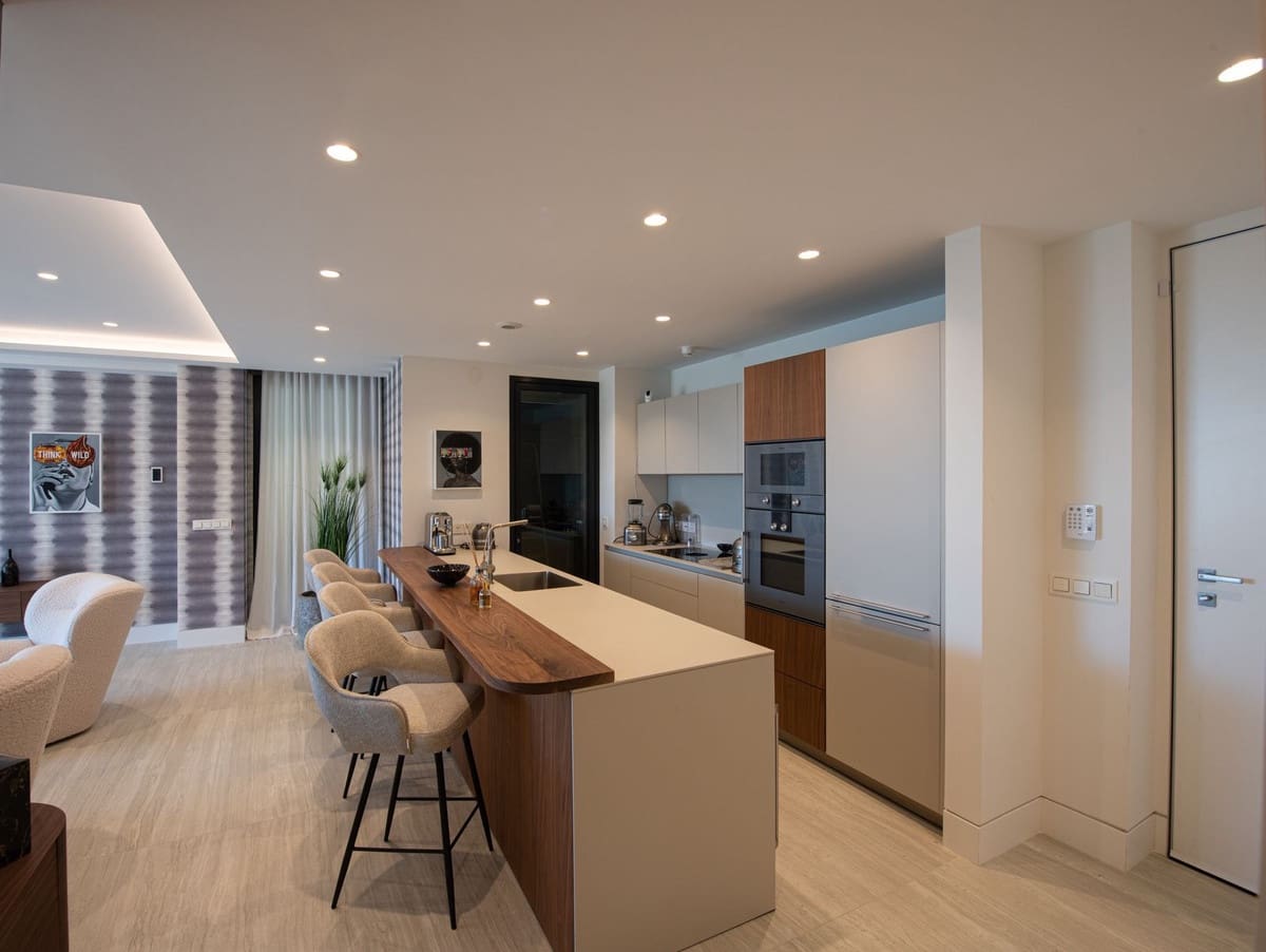 2 camera da letto Appartamento in vendita in Estepona con garage - 1.280.000 € (Rif: 9413193)