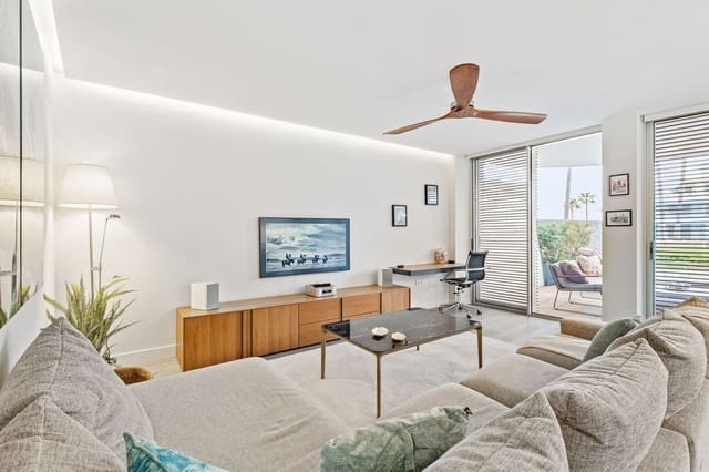 2 bedroom Apartment for sale in Guadalobón, Estepona - € 795,000 (Ref: 9413196)