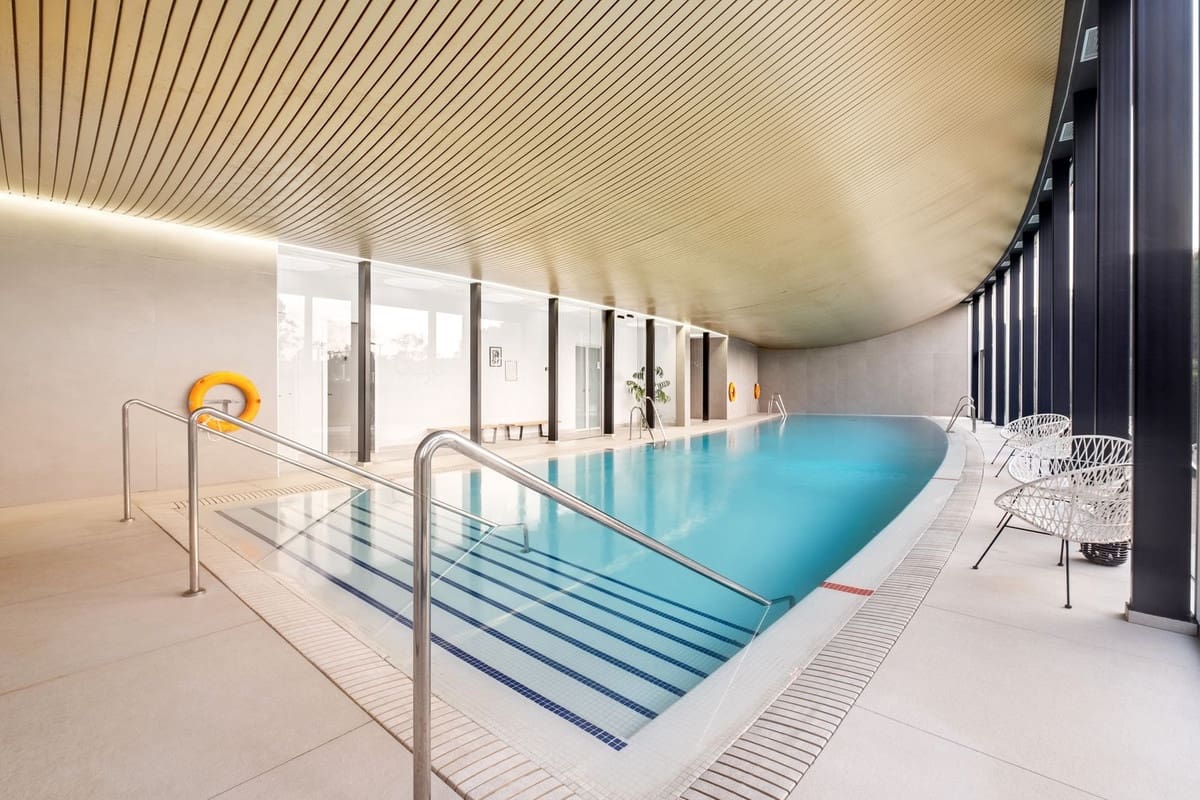 2 bedroom Apartment for sale in Estepona - € 795,000 (Ref: 9413196)