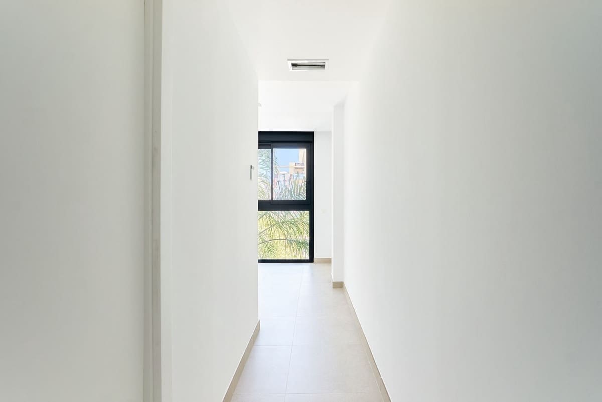 2 makuuhuone Huoneisto myytävänä paikassa Estepona - 459 000 € (Ref: 9413197)