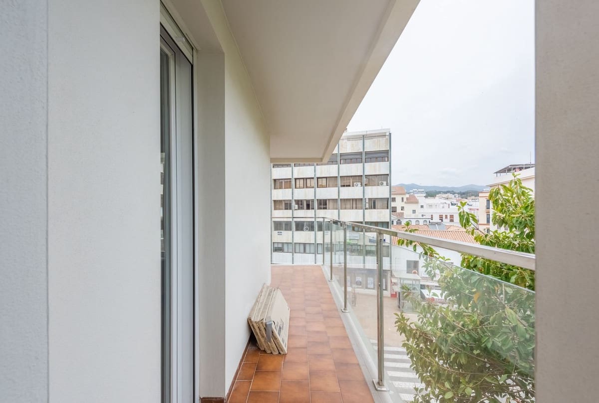 3 makuuhuone Huoneisto myytävänä paikassa Estepona - 690 000 € (Ref: 9413199)