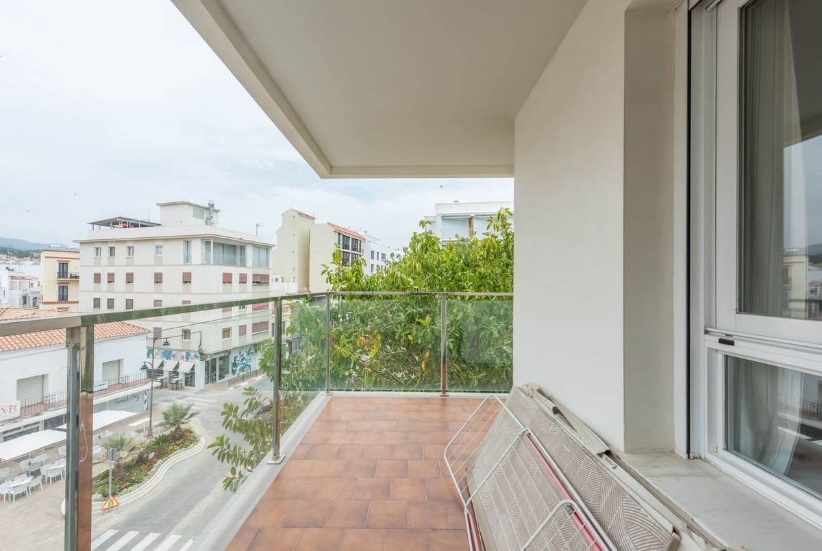 3 makuuhuone Huoneisto myytävänä paikassa Estepona - 690 000 € (Ref: 9413199)