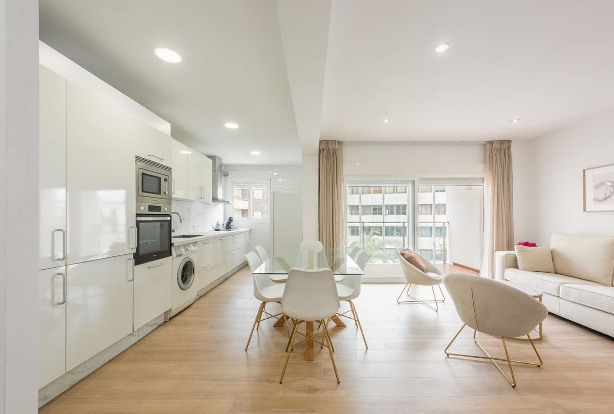 3 makuuhuone Huoneisto myytävänä paikassa Estepona - 690 000 € (Ref: 9413199)