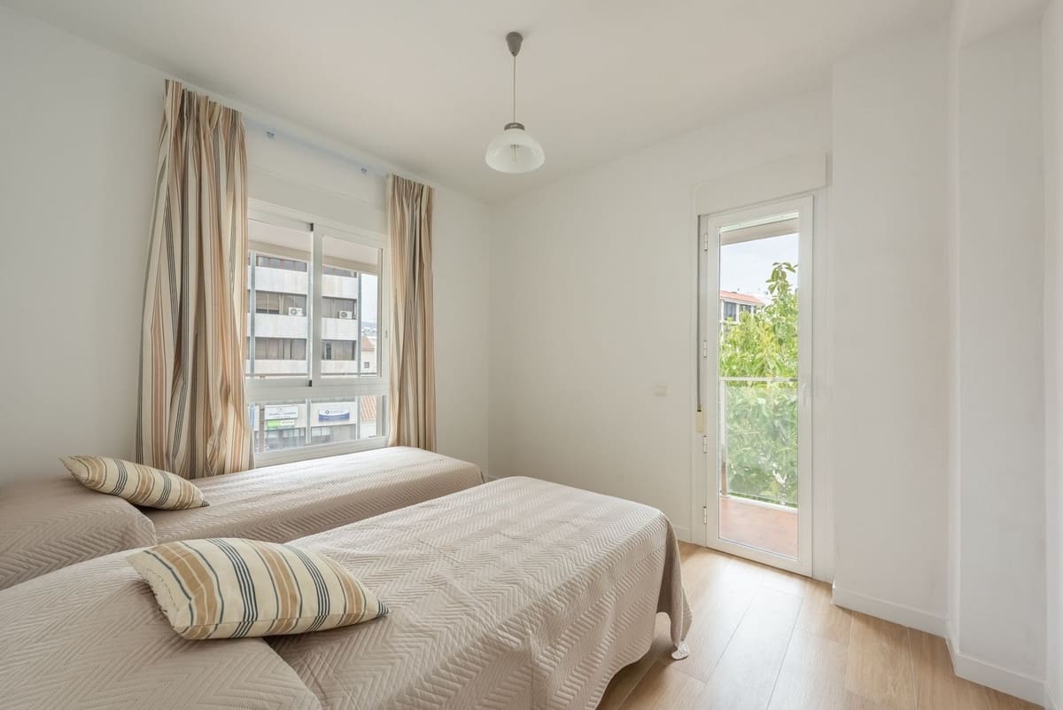 3 makuuhuone Huoneisto myytävänä paikassa Estepona - 690 000 € (Ref: 9413199)