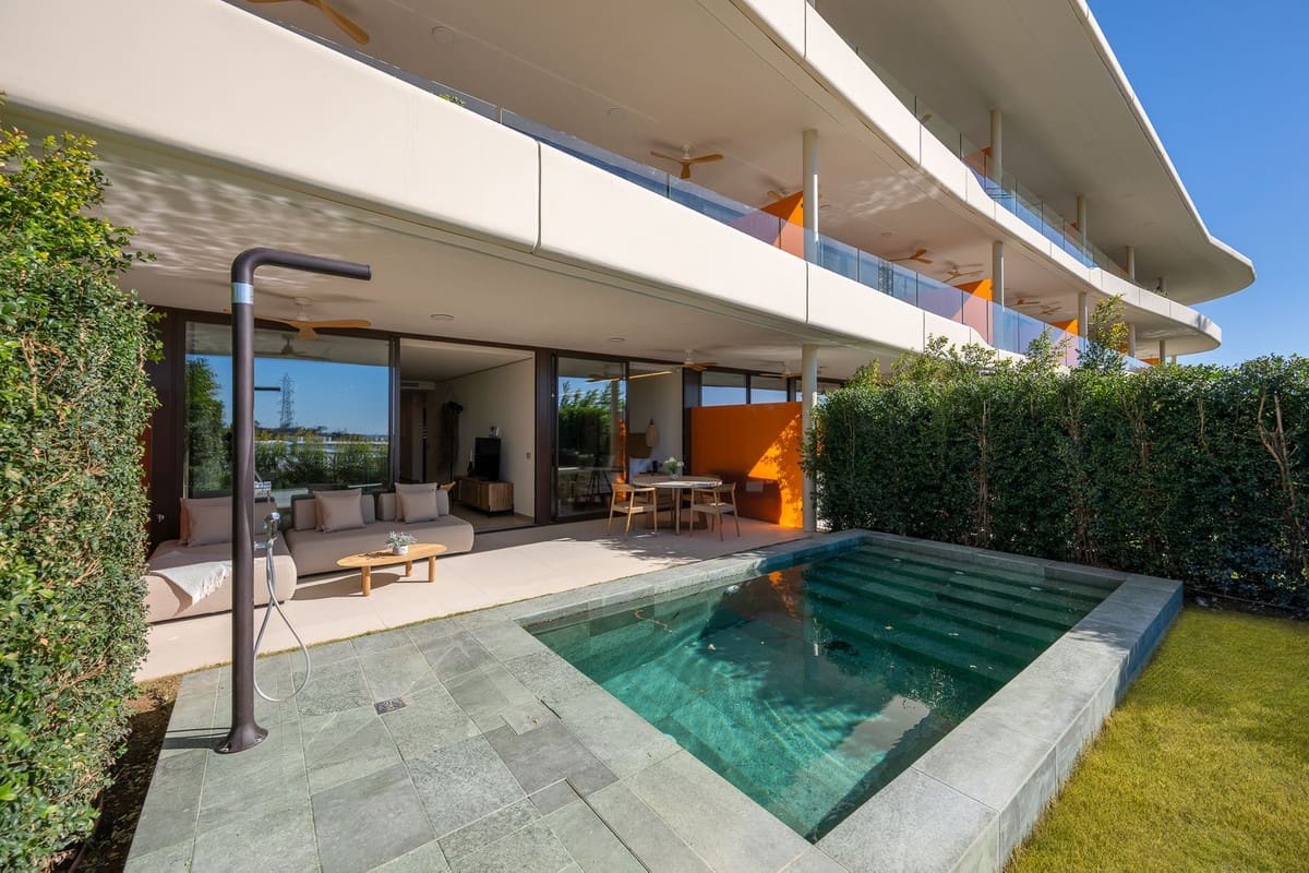 Apartamento de 2 habitaciones en Fuengirola en venta - 799.000 € (Ref: 9414605)