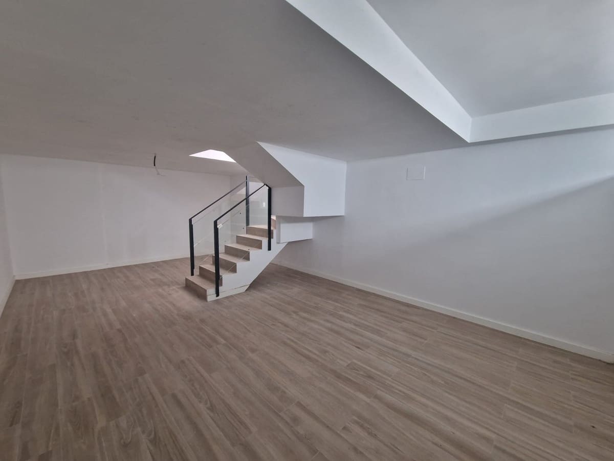 Casa de 2 habitaciones en Manilva en venta con garaje - 385.000 € (Ref: 9432053)