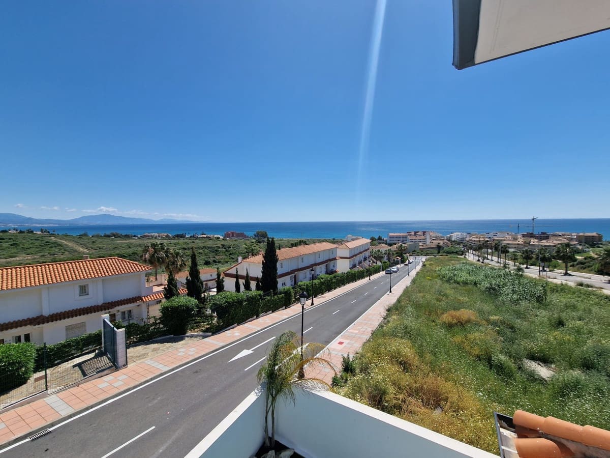 2 bedroom Townhouse for sale in Manilva with garage - € 360,000 (Ref: 9432053)