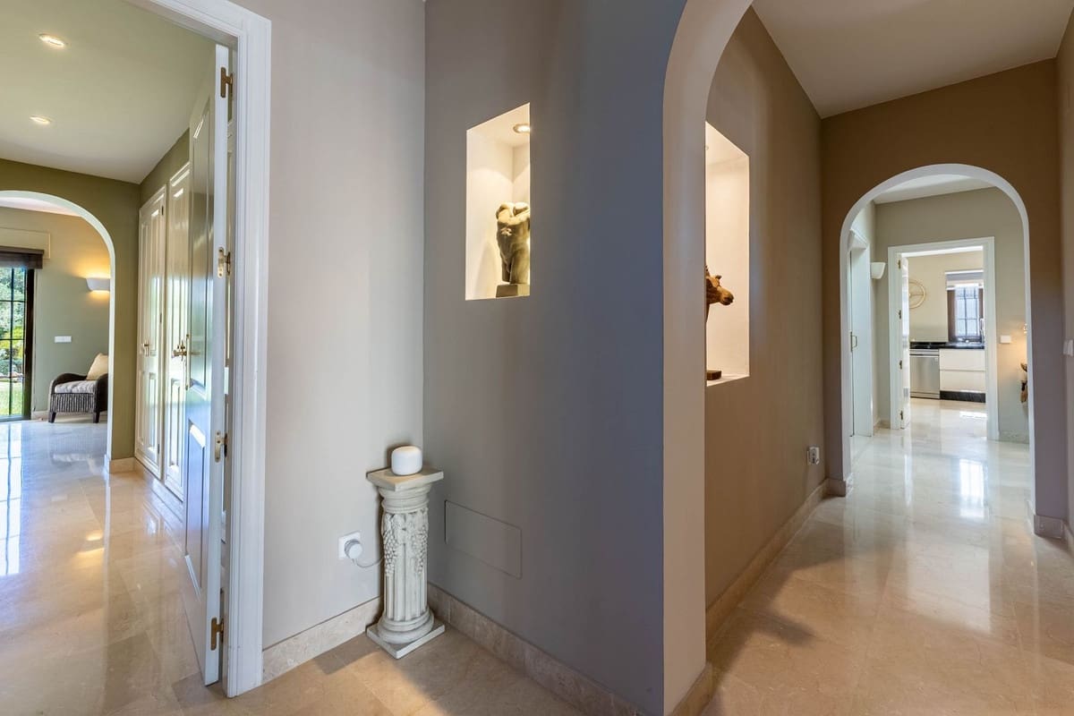 5 soveværelse Villa til salg i Mijas med garage - € 1.500.000 (Ref: 9432555)