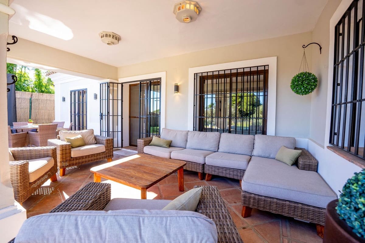 5 soveværelse Villa til salg i Mijas med garage - € 1.500.000 (Ref: 9432555)