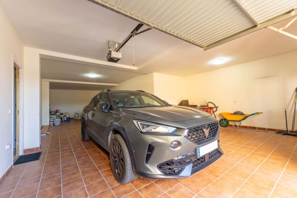 5 soveværelse Villa til salg i Mijas med garage - € 1.500.000 (Ref: 9432555)