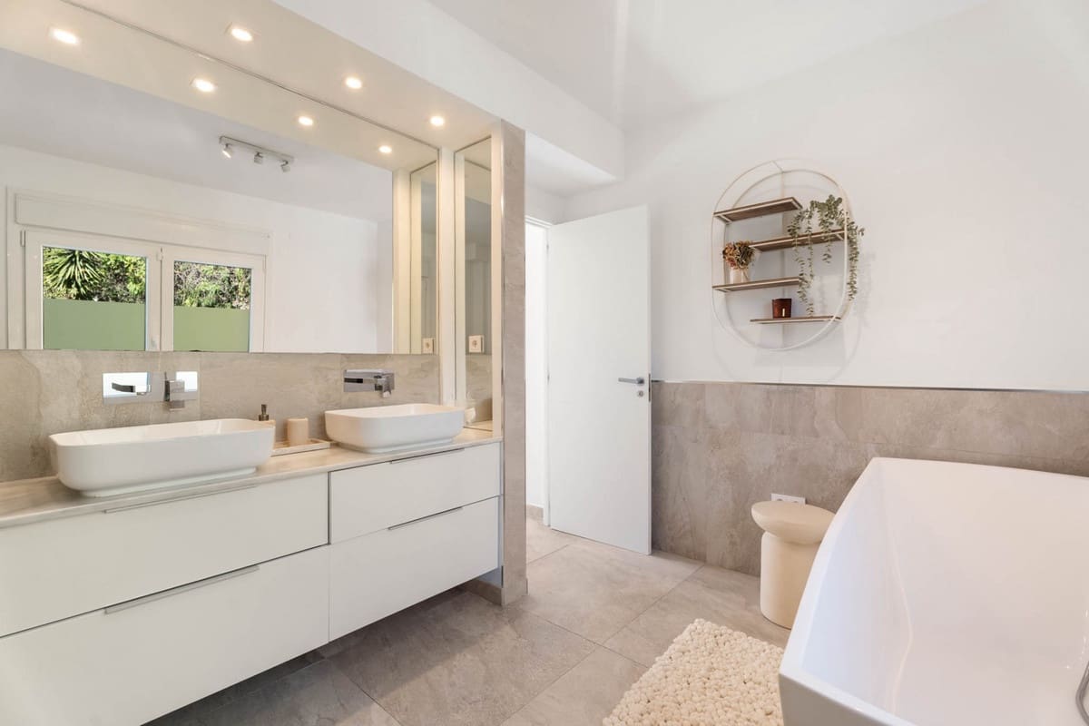 6 camera da letto Villa in vendita in El Rosario - 2.595.000 € (Rif: 9432556)