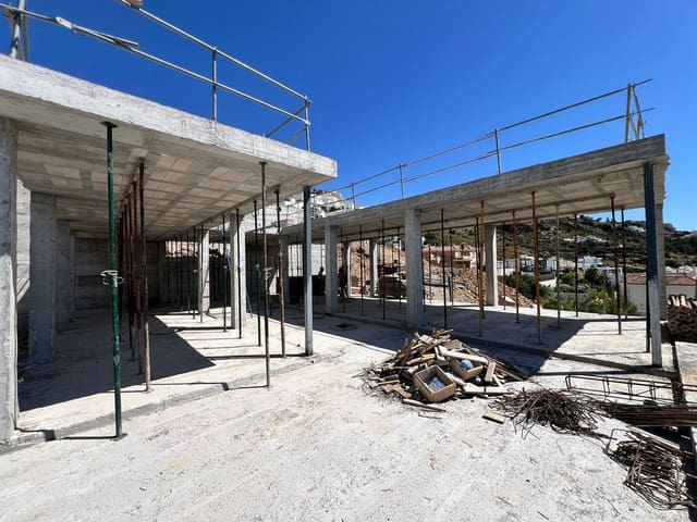 Chalet de 3 habitaciones en La Capellania, Benalmádena en venta - 2.295.000 € (Ref: 9432559)