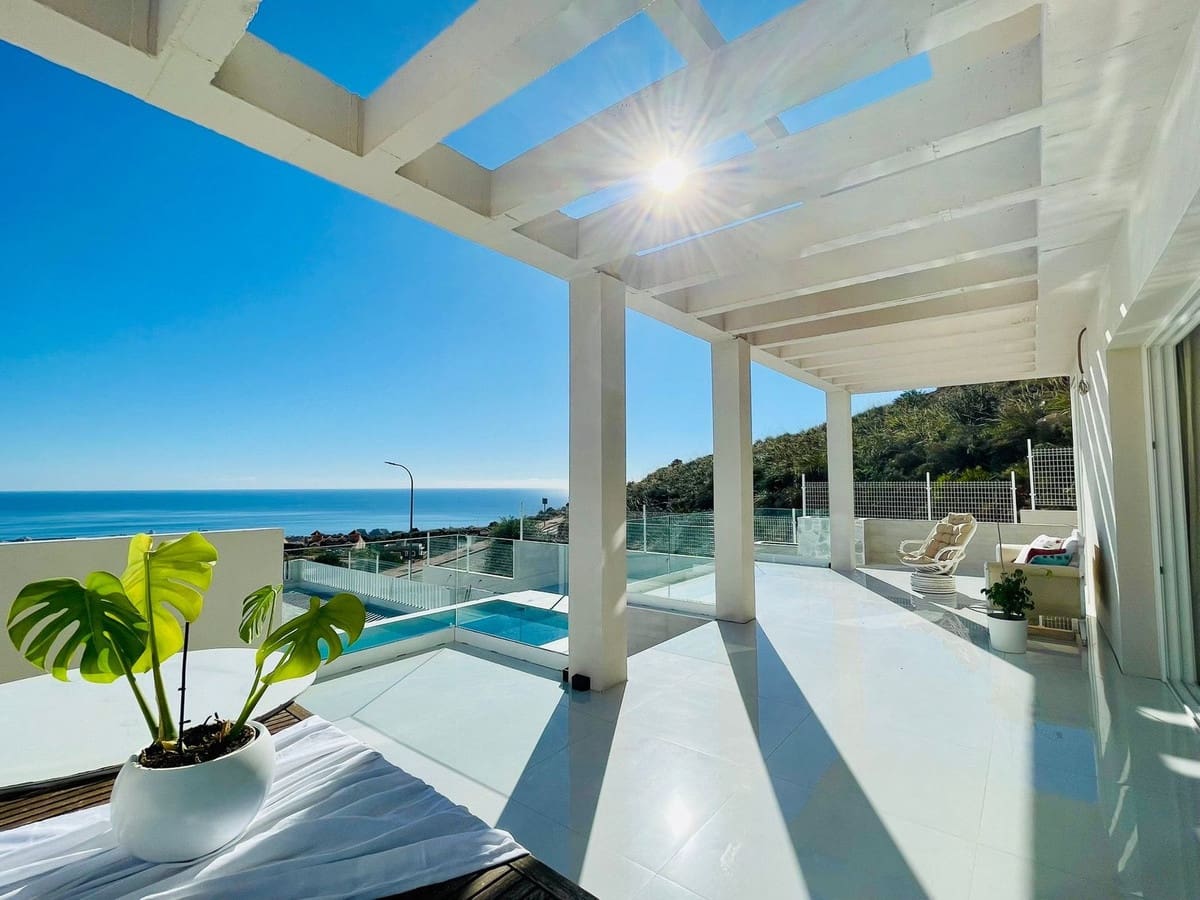 4 sypialnia Willa na sprzedaż w Benalmadena z garażem - 1 700 000 € (Ref: 9432560)