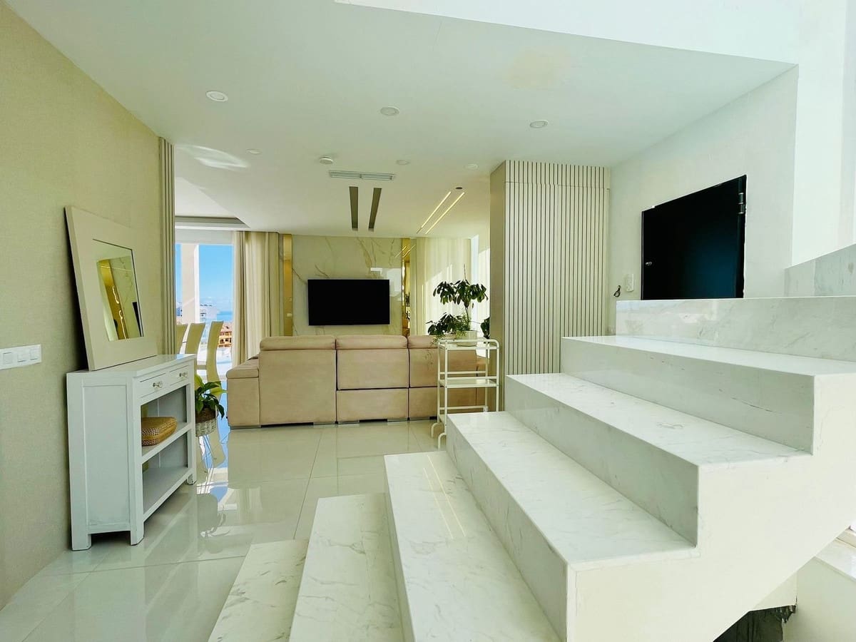 4 sypialnia Willa na sprzedaż w Benalmadena z garażem - 1 700 000 € (Ref: 9432560)