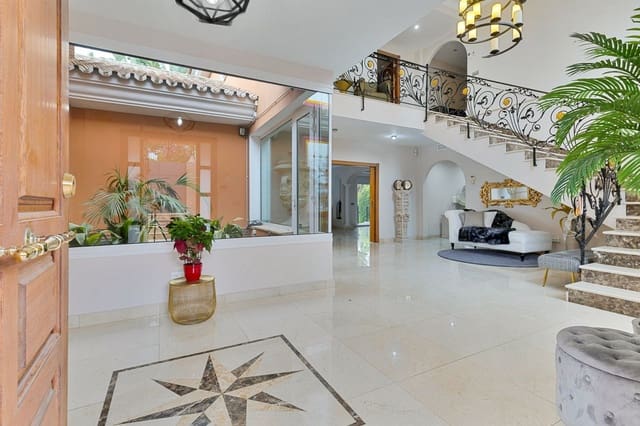 6 sypialnia Willa na sprzedaż w Torrequebrada, Benalmádena z garażem - 2 499 000 € (Ref: 9432561)