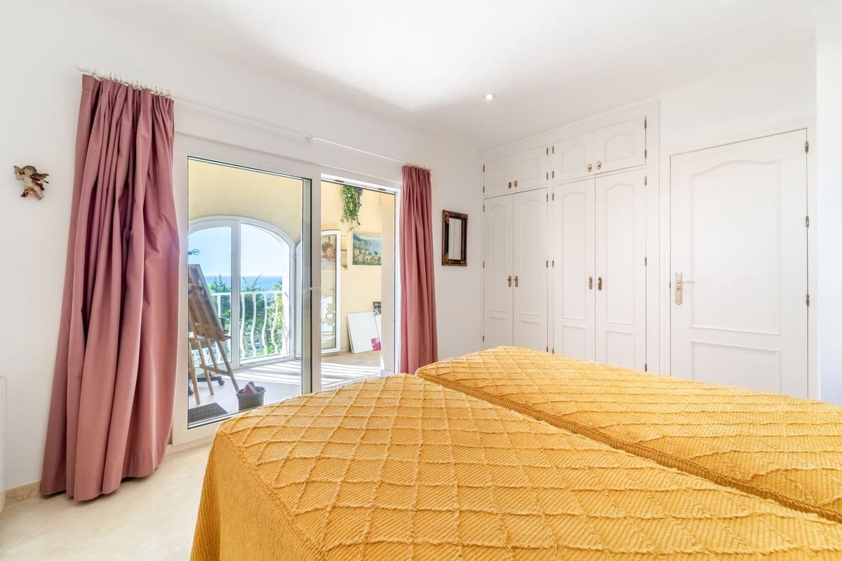 5 makuuhuone Huvila myytävänä paikassa Mijas mukana 
autotalli - 1 890 000 € (Ref: 9432562)