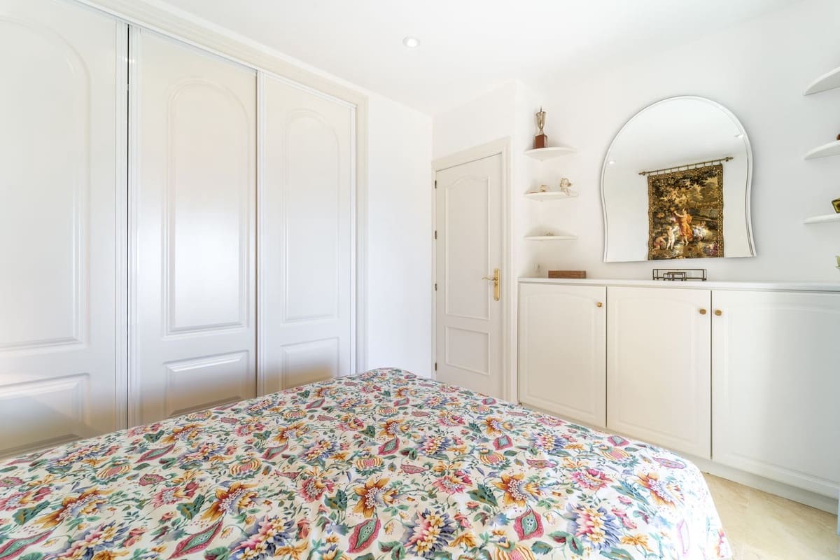 5 makuuhuone Huvila myytävänä paikassa Mijas mukana 
autotalli - 1 890 000 € (Ref: 9432562)