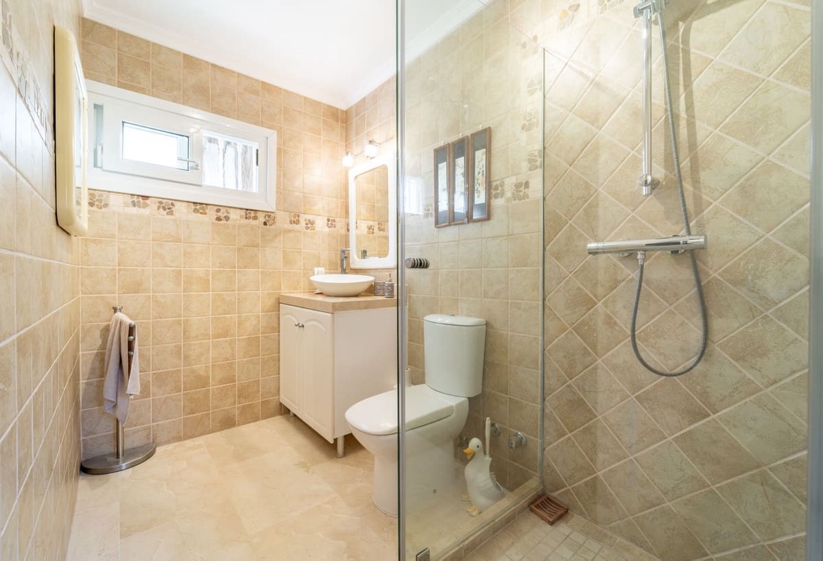 5 makuuhuone Huvila myytävänä paikassa Mijas mukana 
autotalli - 1 890 000 € (Ref: 9432562)