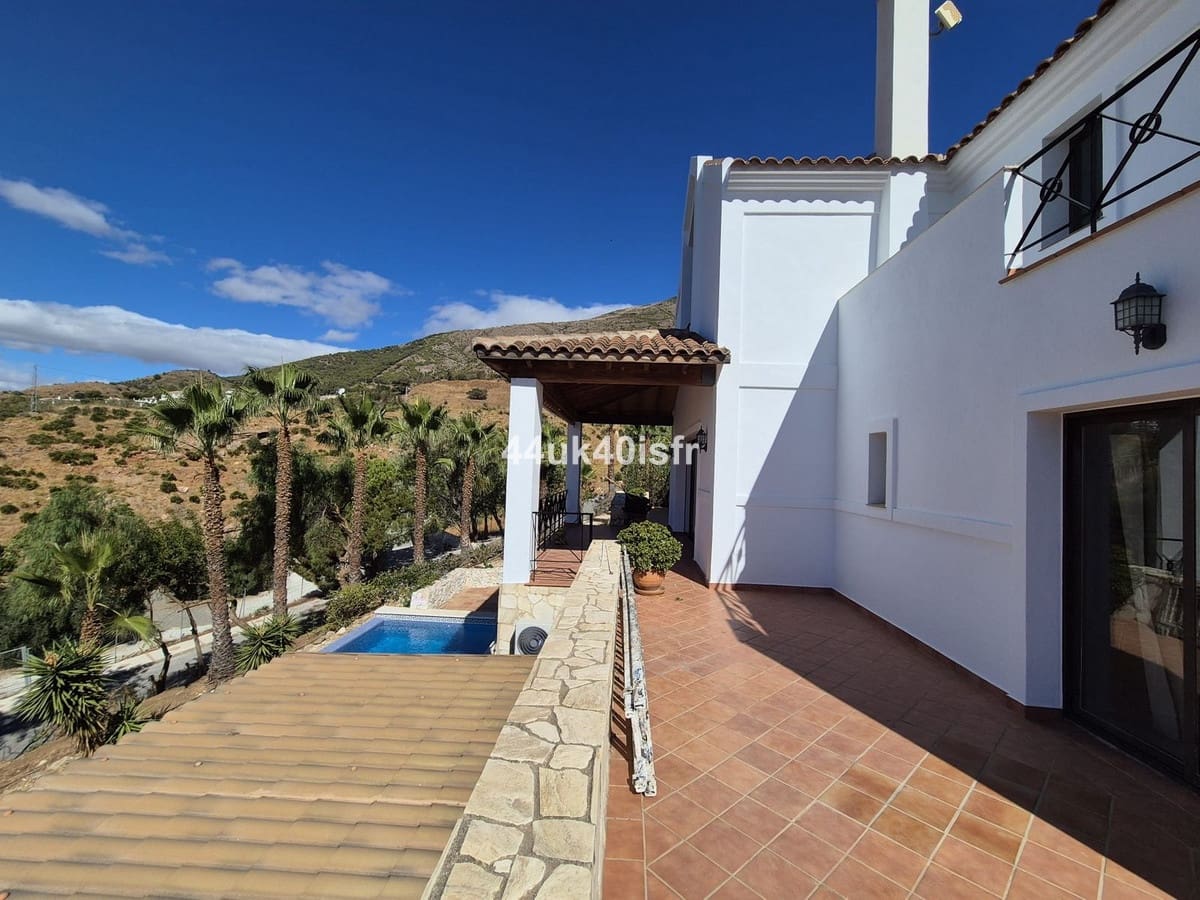 4 soverom Villa til salgs i Valtocado - € 1 450 000 (Ref: 9432563)