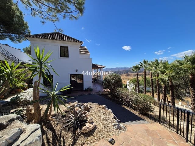 4 soverom Villa til salgs i Valtocado, Mijas - € 1 450 000 (Ref: 9432563)