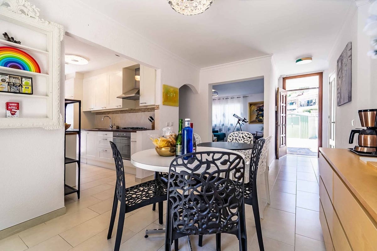 4 sypialnia Willa na sprzedaż w Benalmadena - 995 000 € (Ref: 9432565)