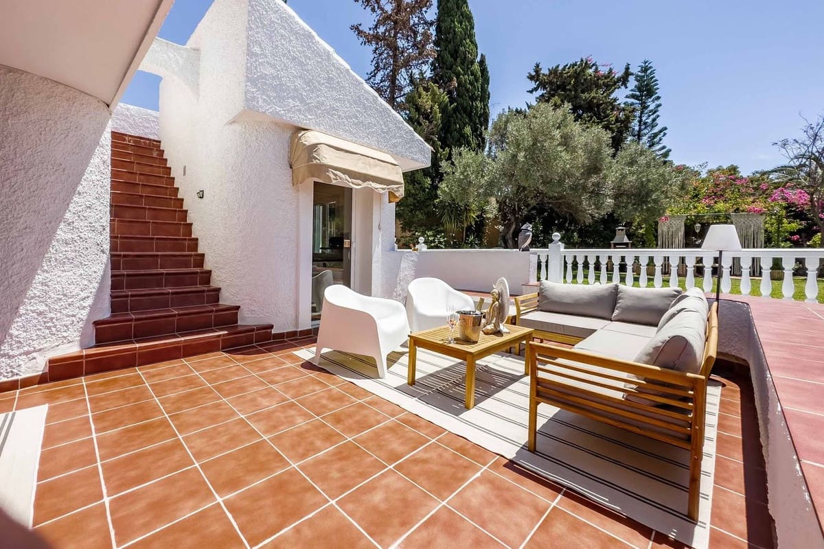 4 sypialnia Willa na sprzedaż w Benalmadena - 995 000 € (Ref: 9432565)